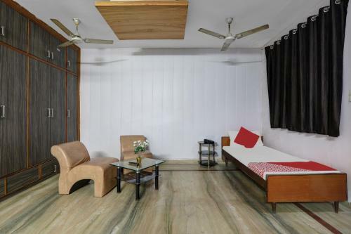 Oyo Flagship 83465 Hotel Stay Inn