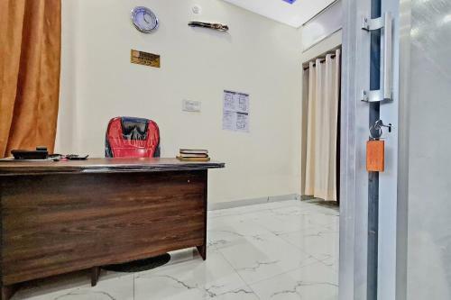 Hotel Oyo 84253 Jupiter Palace