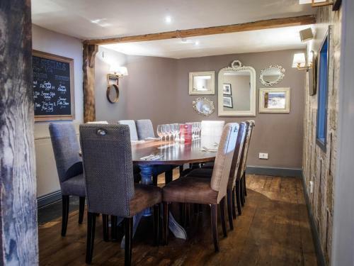 The Green Man Hotel By Good Night Inns