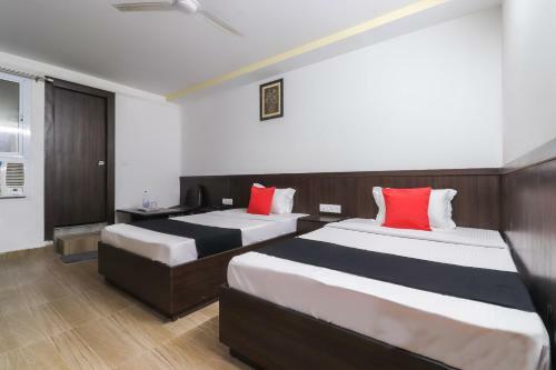 Collection O 9941 Hotel P S Grand