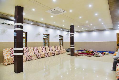 Hostal Harshada Guest House