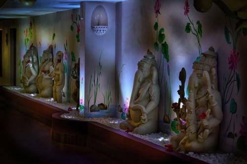 2bhk Luxury Villa W Lavish Bkfst & Pool