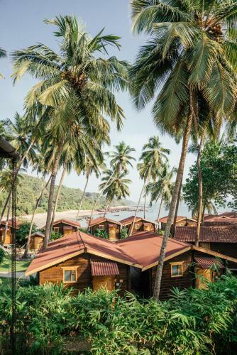 Bed & Breakfast Room In A Beach Resort