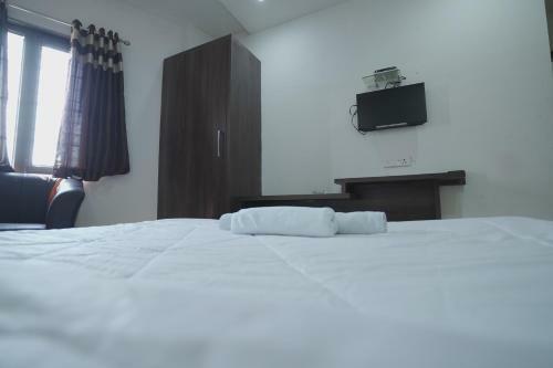 Hotel Amar Palace By Wb Inn