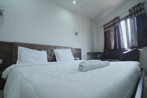 Hotel Amar Palace By Wb Inn
