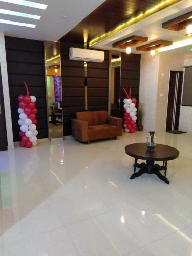 Hotel No Problem Guest House