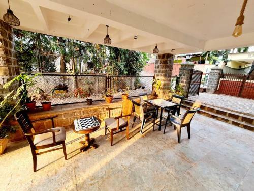 Antilia Villa - Luxurious/ac/swimming Pool