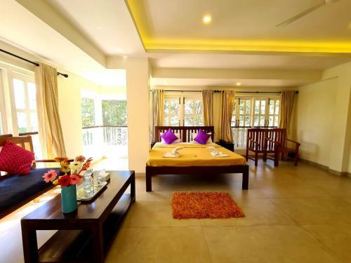 Antilia Villa - Luxurious/ac/swimming Pool