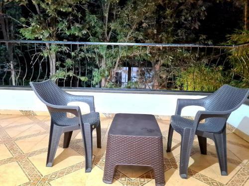 Oreo Villa With AC