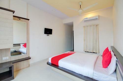 Hotel Oyo Flagship 15466 Cm Palace