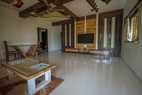 Shivaji's Villa By Wb Villas