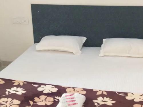 Oyo 85195 Hotel Spark Inn