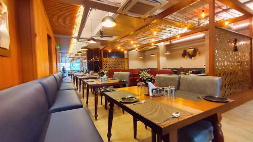 Hotel Mahesh By Shrigo Hotels