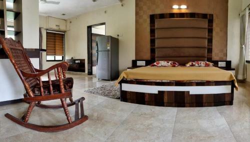 Villa Hillside Hideaway