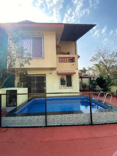 Riyansh Villa