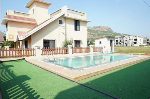 Villa Home Gorgeous 4bhk Lonavala