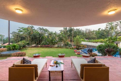 Villa Stayvista At Shantam House
