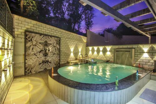 Eko Stay Gold- White Waters Villa