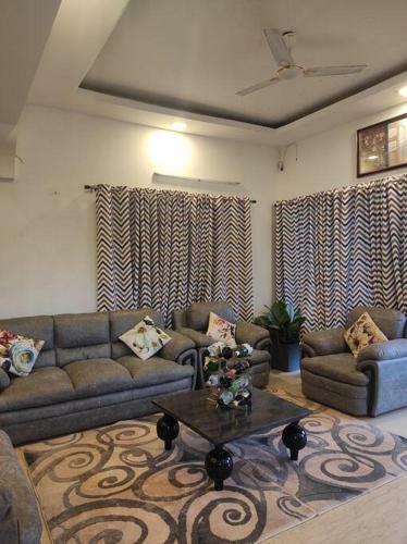 5bhk Pool Villa With Scenic View @lonavala
