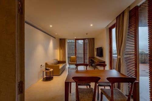Hotel Radisson Resort And Spa Lonavala