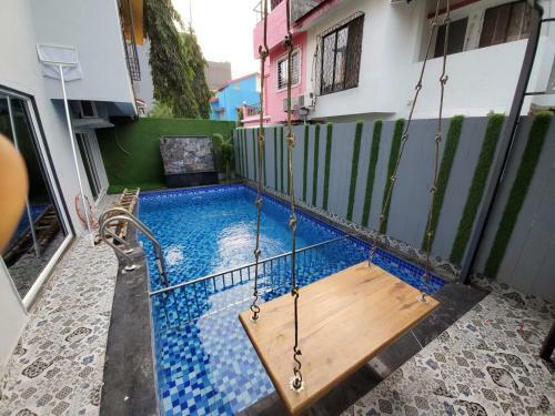 Retreat Villa 4 Bhk