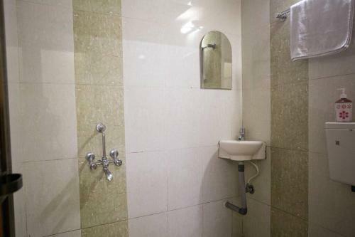 Apartamento Mamtas 2 Bhk With Pool By Limestays