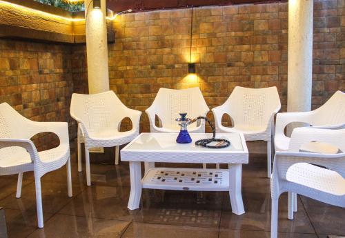 Pushpa Villa 01