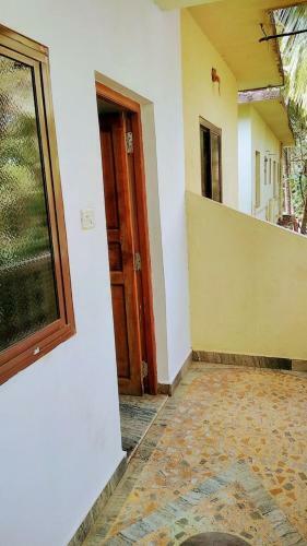 Hostal Mango Villa