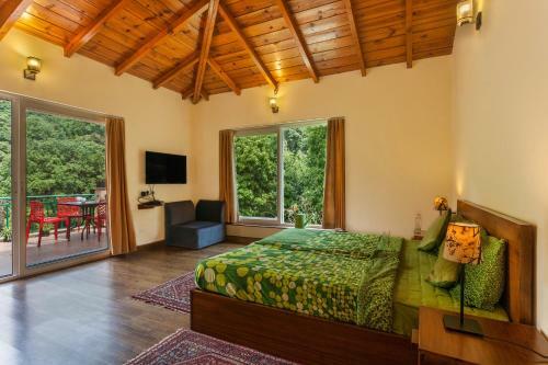 Villa Saffronstays Green Gables