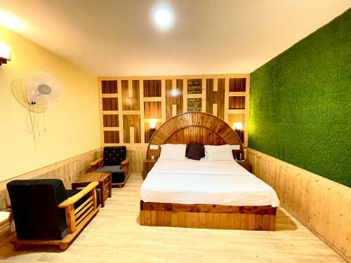 Eko Stay - Mountain Majesty Villa