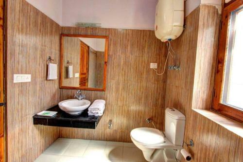 Redhomex Conifer Villa