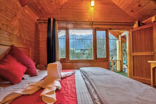 Fabhotel Baga Cottage