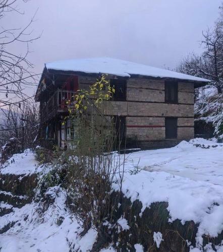 Udaksh House Manali