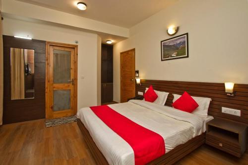 03 Bedroom Homestay