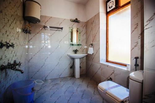 Bed & Breakfast Room In A Luxury Cottage
