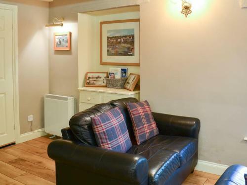 Larch Cottage