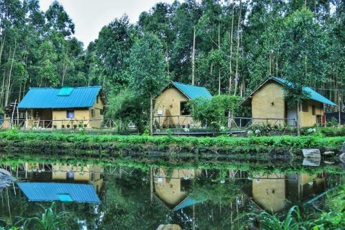 Anandavana Jungle Resort - Mud House