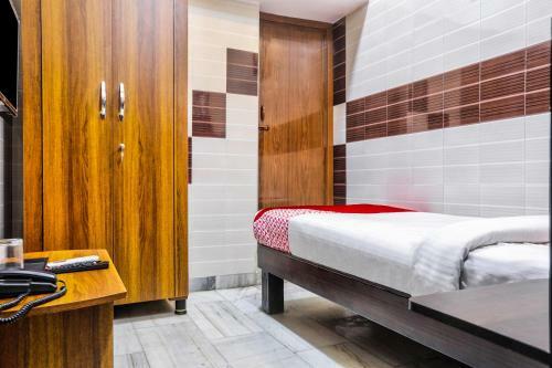 Hotel Oyo Flagship 36726 Chellam Residency