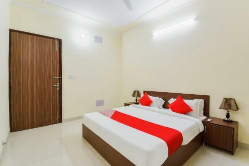 Hotel Oyo 26219 The Prince Park