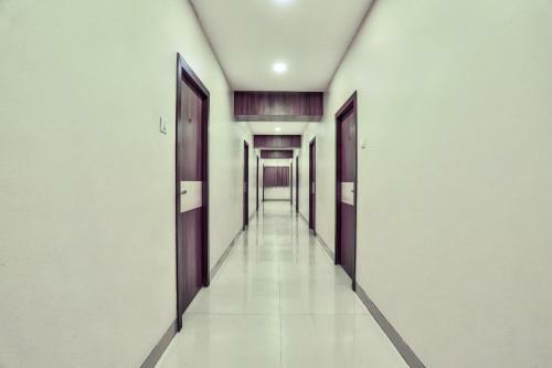 Hotel Oyo 31027 Manvaar