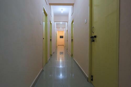 Hotel Oyo 30592 7 Hill Residency