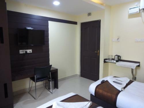 Hotel White Mount