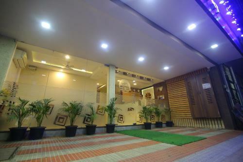 Hotel White Mount