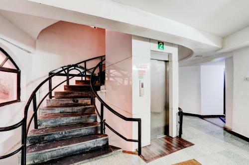 Hotel Oyo Flagship 83347 Mjr Residency