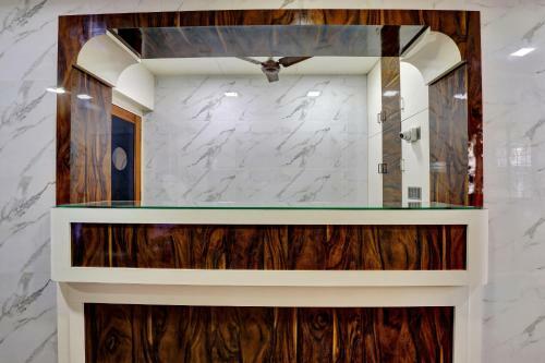 Hotel Oyo Flagship 84186 Gold Residency Central