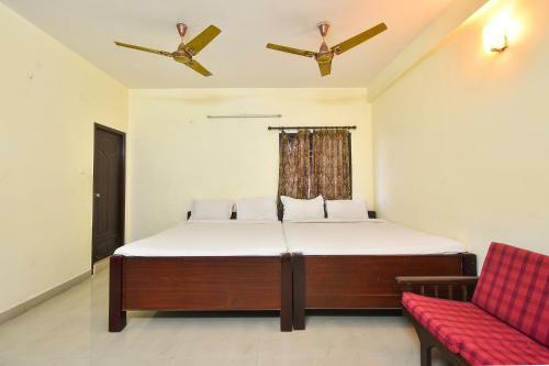 Fabhotel Comfort Park Inn
