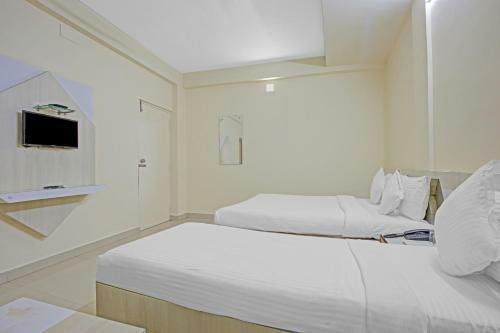 Hotel Collection O 85437 Silver Palace