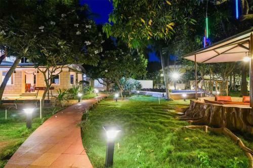 Hotel Yash Holidays By Nhospitality