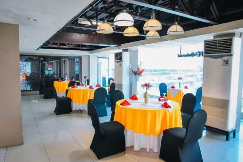 Marcian Business Hotel