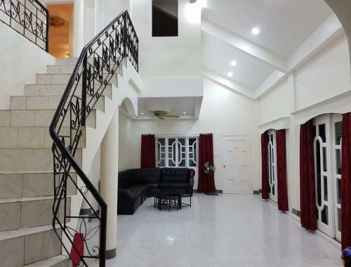 Hostal Omg Guest House Room For 3